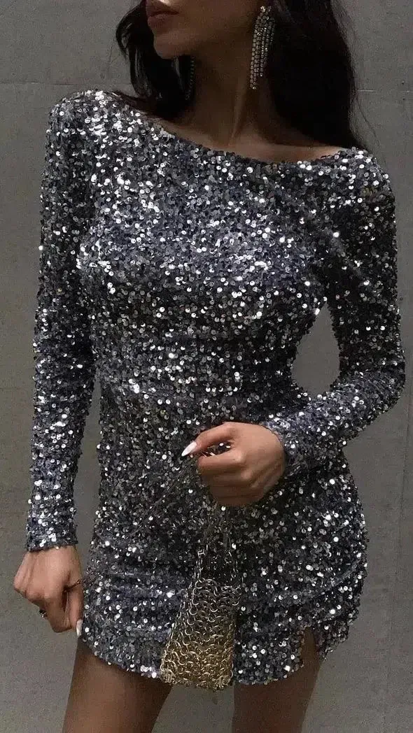 Alura – Front split design – Backless sequin dress