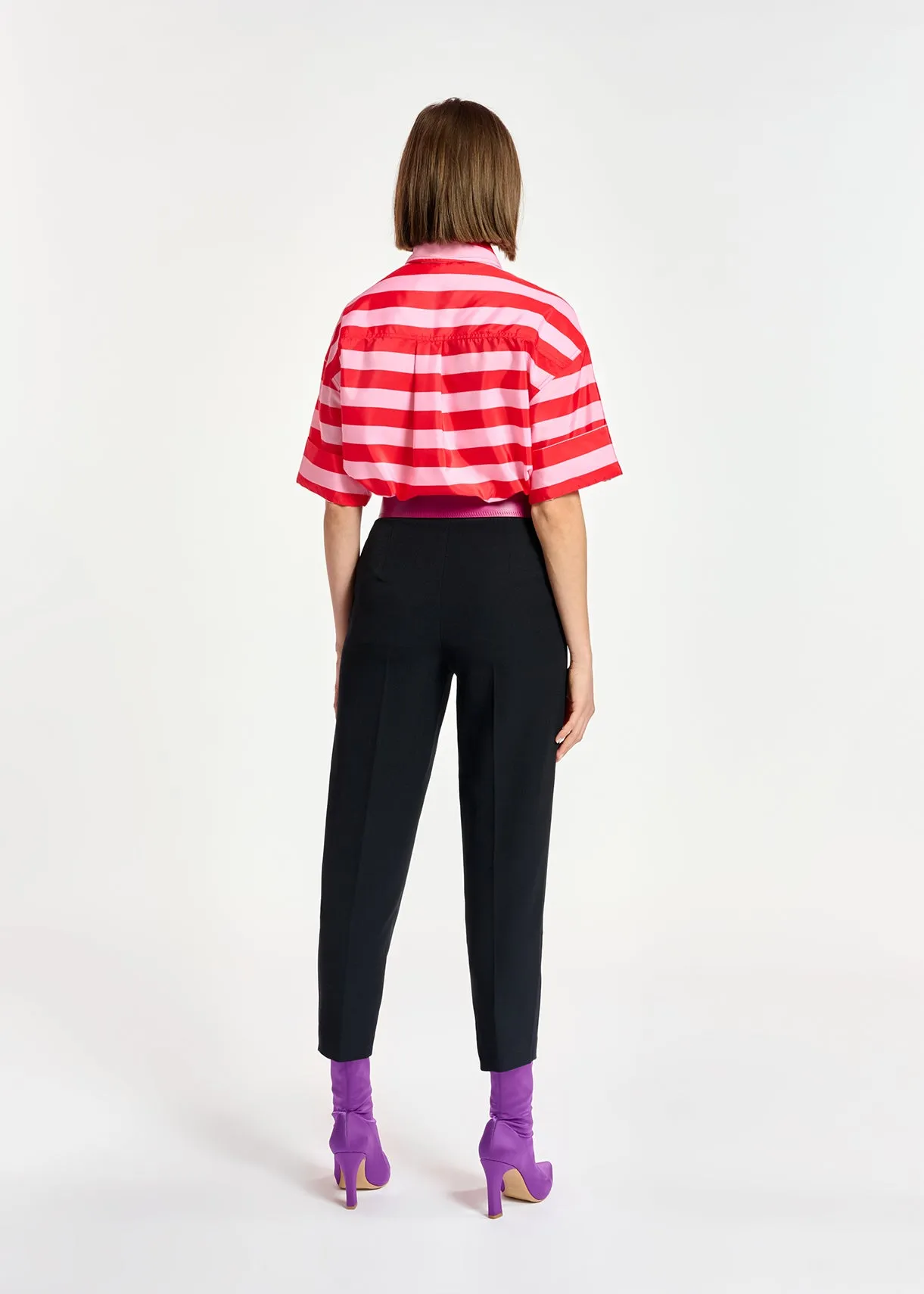 Black tapered pants