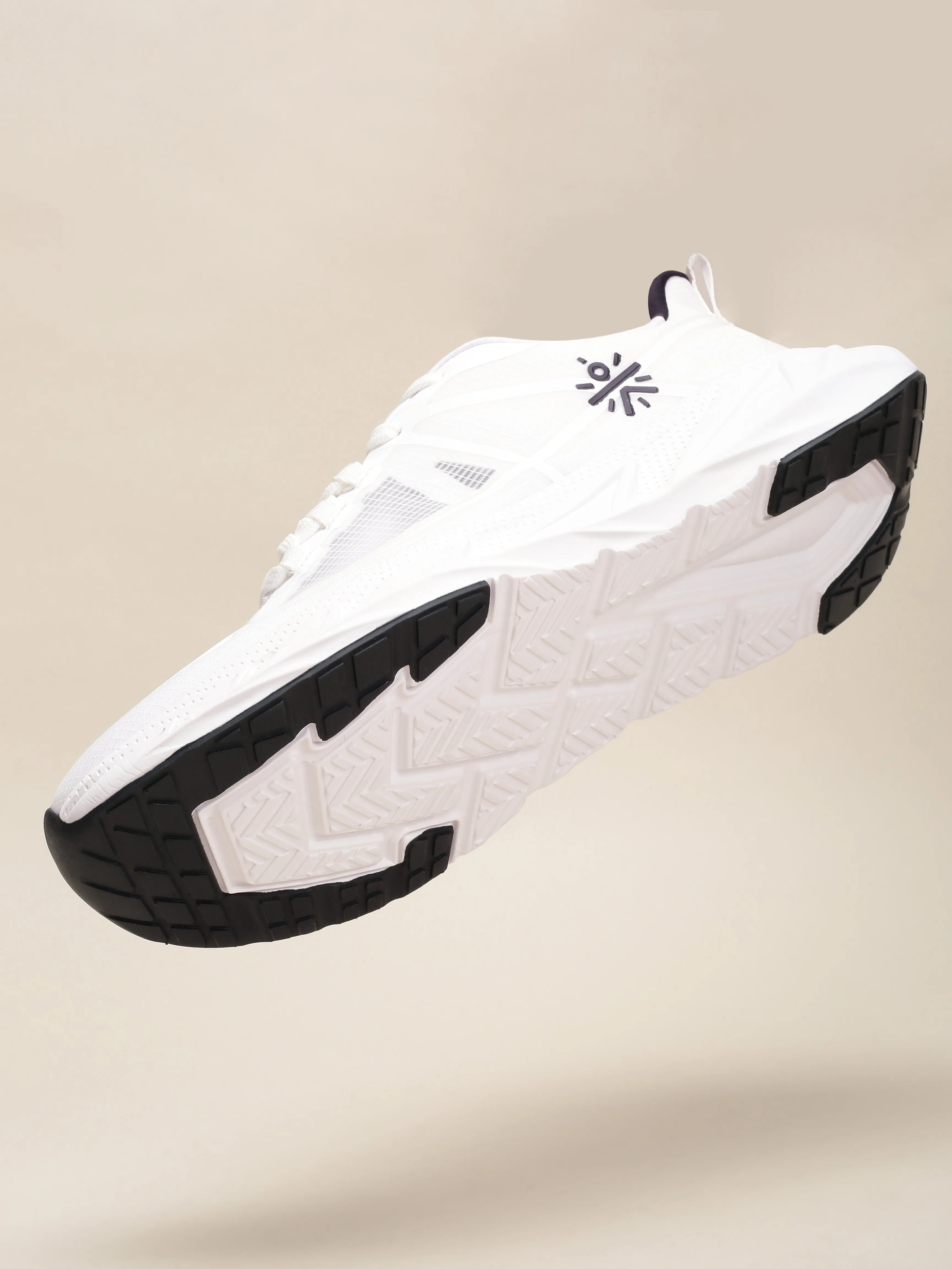 Cult Men's Traverse Running Shoes - Off White
