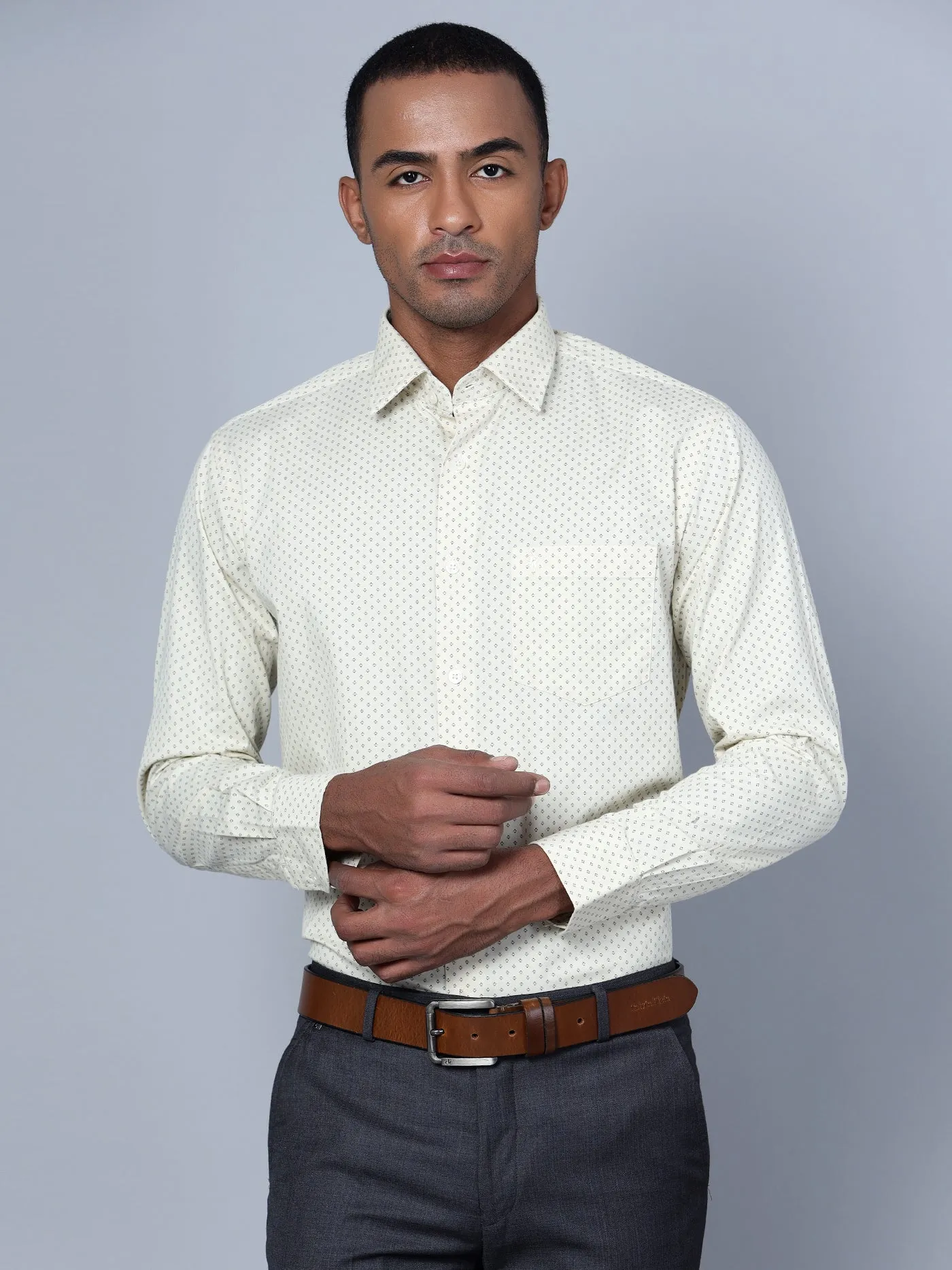 Men's Light Yellow Formal Geometric Ditsy print Full Sleeve Shirt