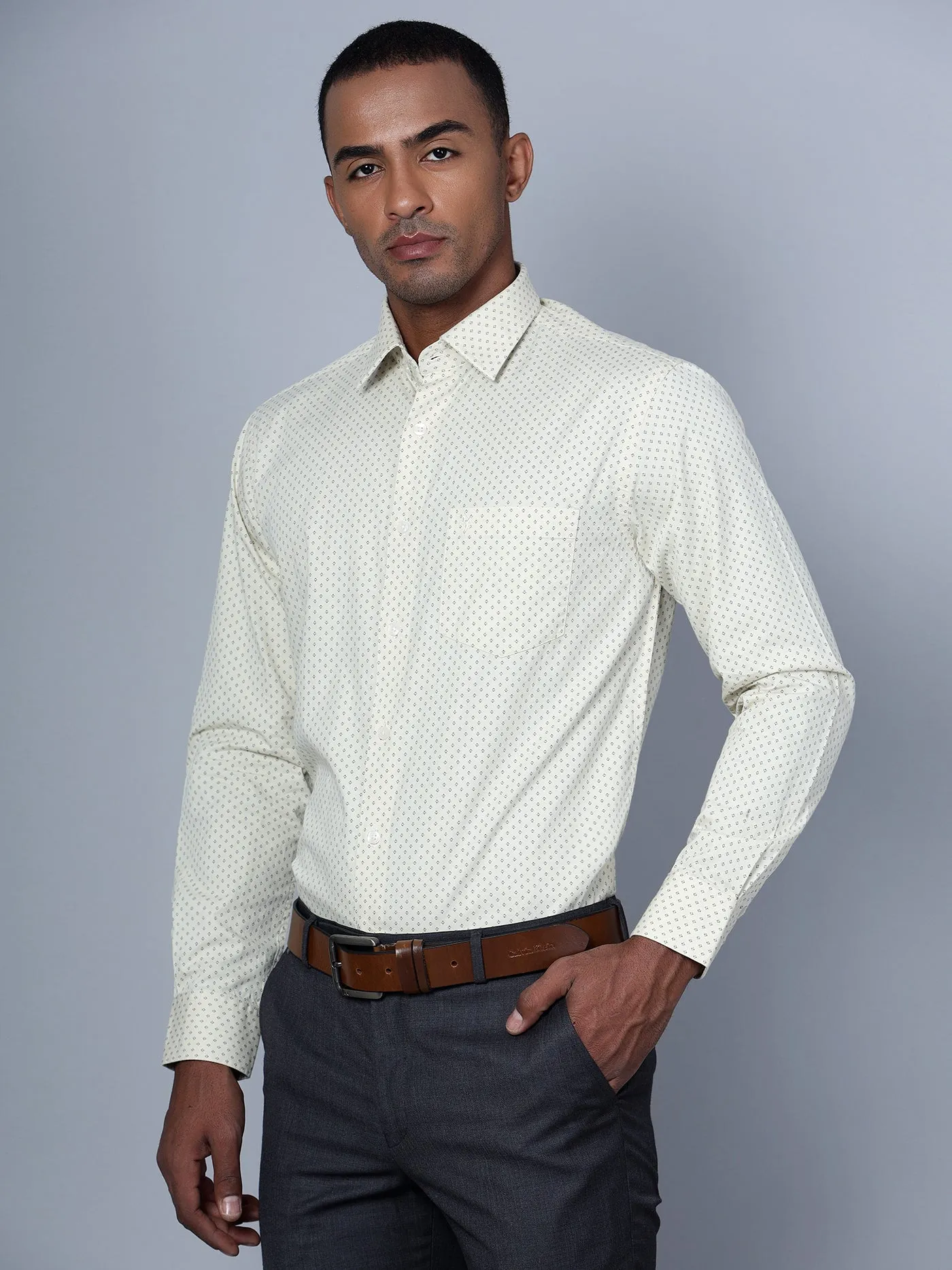 Men's Light Yellow Formal Geometric Ditsy print Full Sleeve Shirt