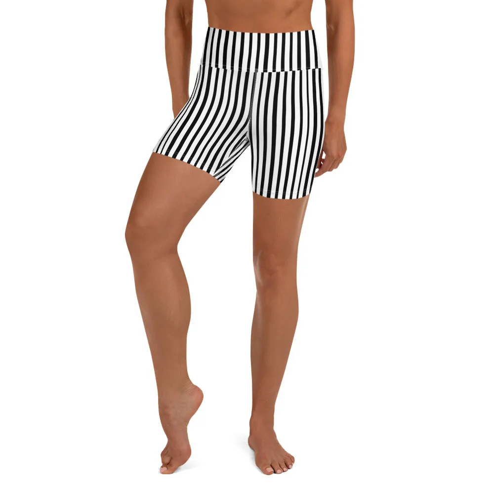 Modern Striped Yoga Shorts, Best Black White Stripes Print Women's Elastic Fitness Yoga Shorts- Made in USA/EU