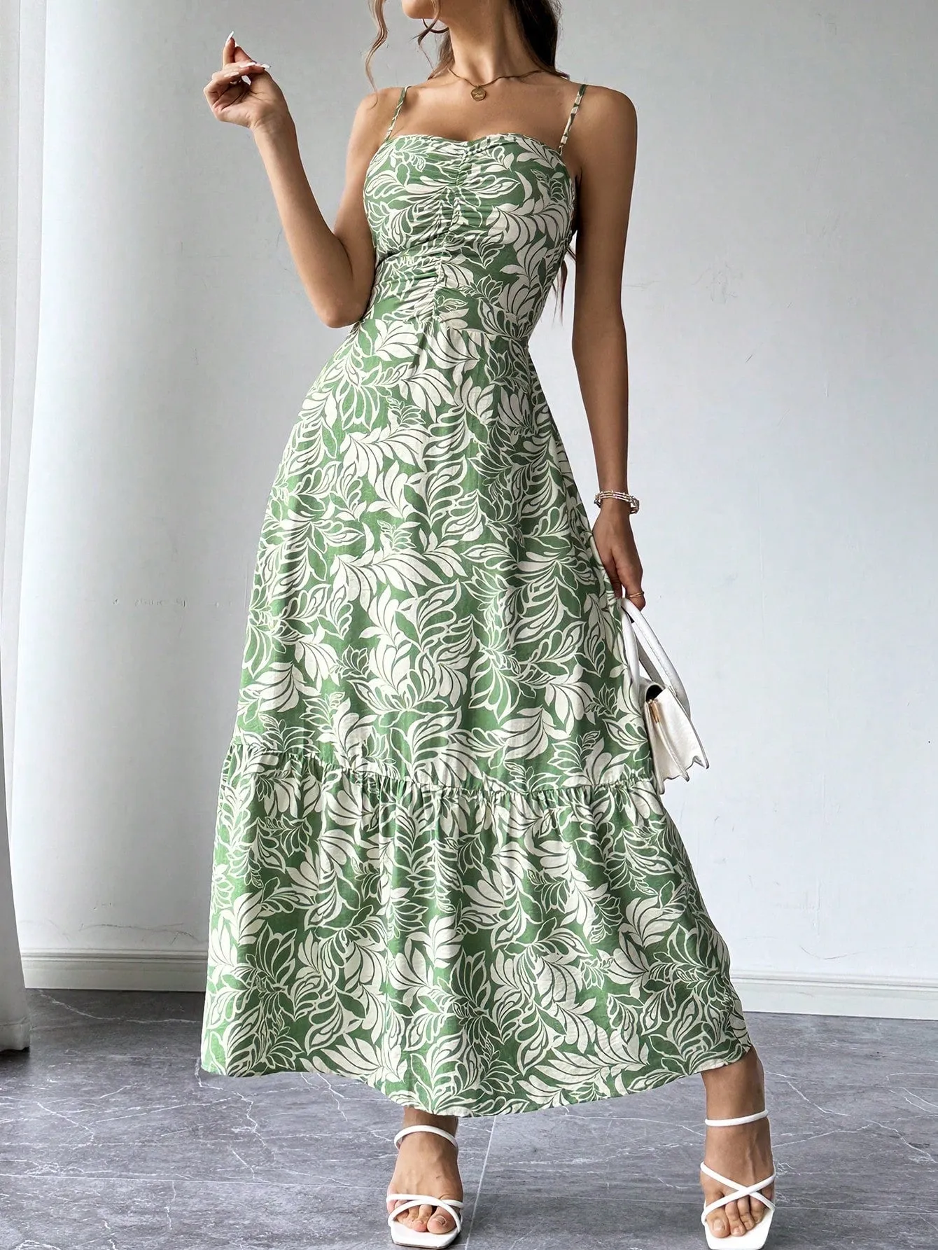 SHEIN Privé Women's Holiday Green Plant Print Chest Pleated Design Spaghetti Straps Long Dress, Women's Elegant Green Long Dress. Suitable For Beach Women Clothing. Bohemian Style