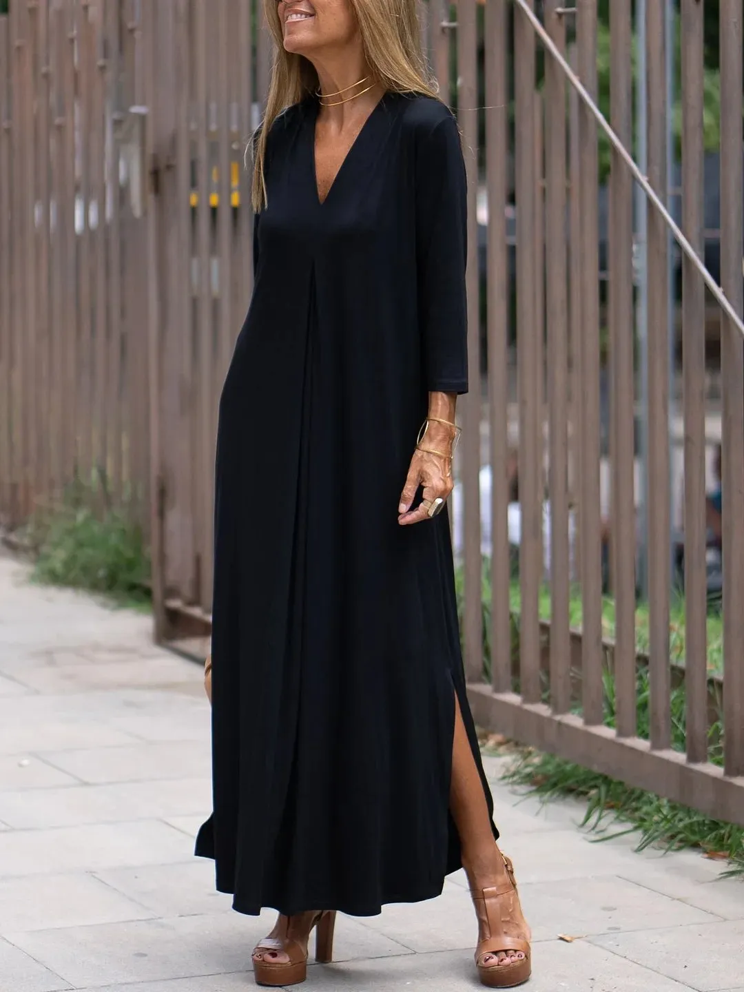 Women's Casual Solid Color V-neck Comfortable Dress