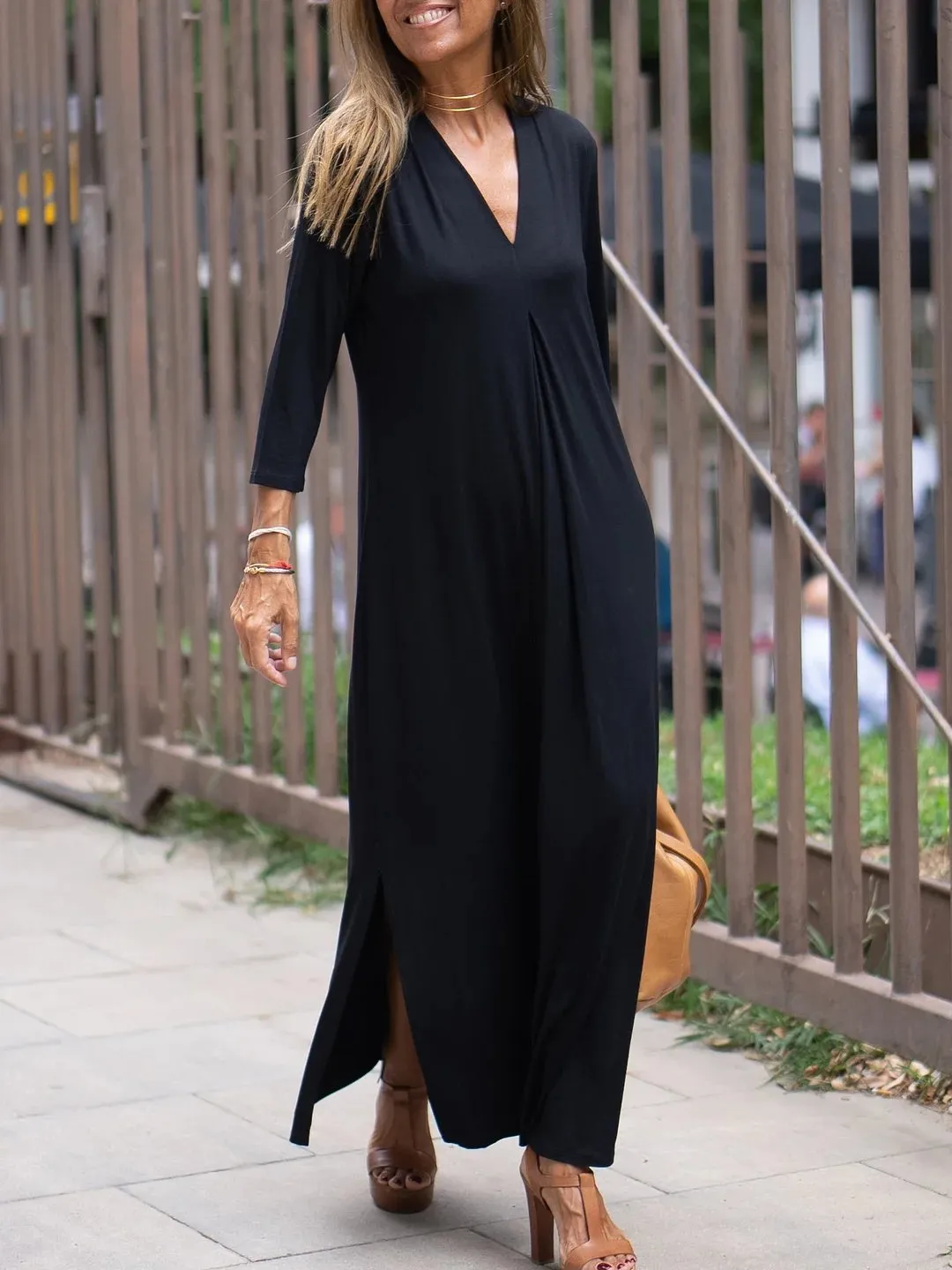 Women's Casual Solid Color V-neck Comfortable Dress
